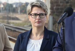 Pani Kasia pracuje z Kaczyńskim 20 lat. Zarabia jak minister