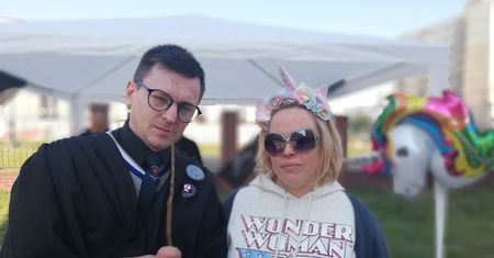 Przynieśli "Harry'ego Pottera" do parafii, w której wcześniej spłonął. Akcja w Gdańsku