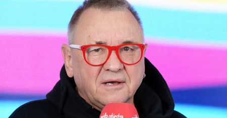 Koronawirus w Polsce.  Jurek Owsiak: 50 nowoczesnych łóżek do intensywnej terapii w drodze do szpitali