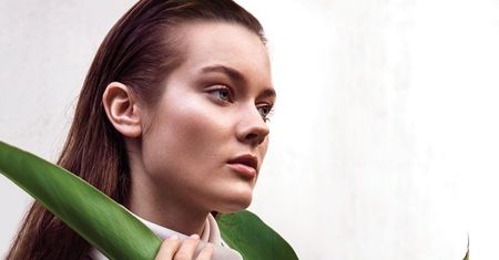 Monika JAC Jagaciak prezentuje jesienne makijaże w sesji dla „Marie Claire US”