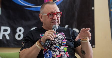 Jurek Owsiak: z TVN współpracuje się nam lepiej niż dobrze. Na współpracę z TVP się nie zamykamy, to my jesteśmy skreśleni