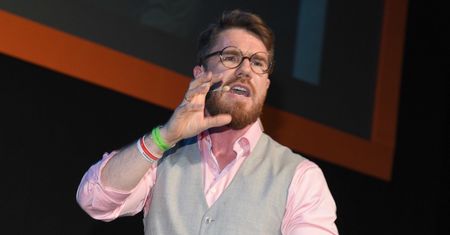 Mateusz Grzesiak przesadził? Burza po słowach znanego coacha