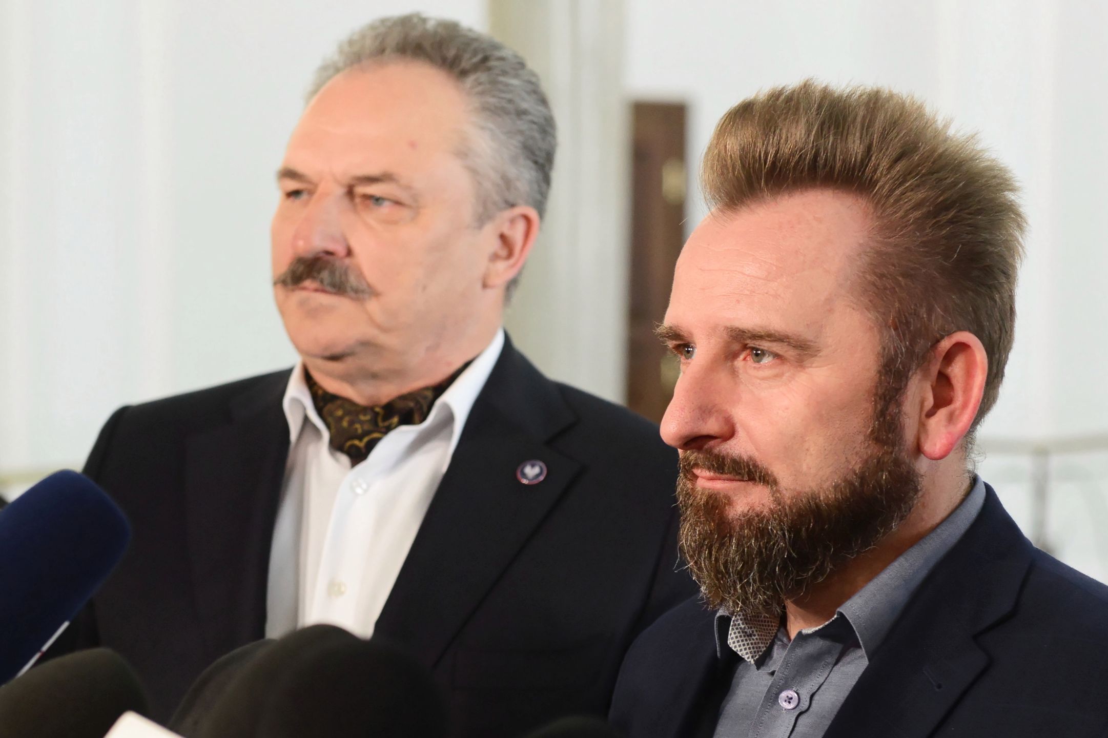 Marek Jakubiak i  Piotr Liroy Marzec opuścili Konfederację