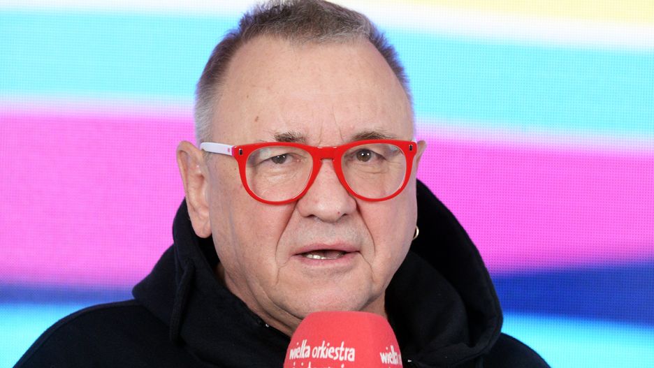 Koronawirus w Polsce.  Jurek Owsiak: 50 nowoczesnych łóżek do intensywnej terapii w drodze do szpitali