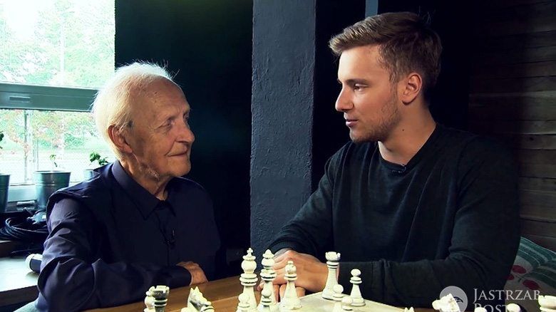 Maciej Musiał z dziadkiem w Kalendarzu Dżentelmeni 2016