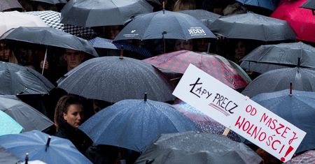 Statyści na protestach. Nieco inne spojrzenie na społeczne zrywy i manifestacje