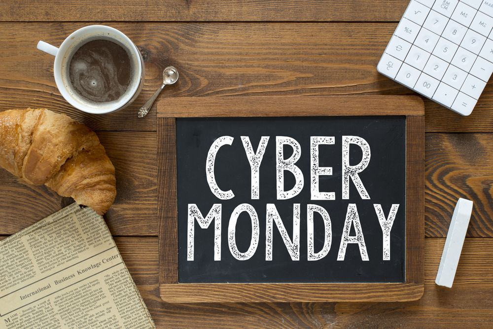 Nadchodzi groźny #CyberMonday. Uważaj na zakupy w sieci! 