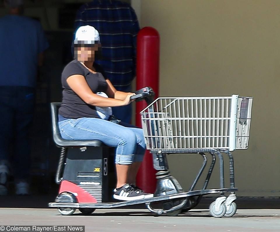 surogatka-kim-kardashian-3