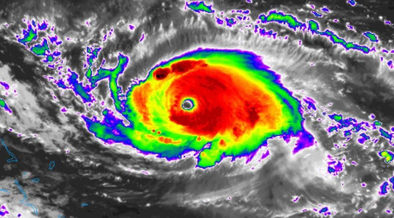 Zbliża się Dorian. Niszczycielski huragan ma już 4. kategorię