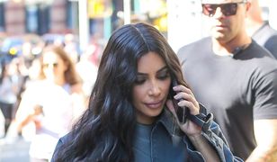 13-letnia Kim Kardashian w samochodzie. Już wtedy była piękna