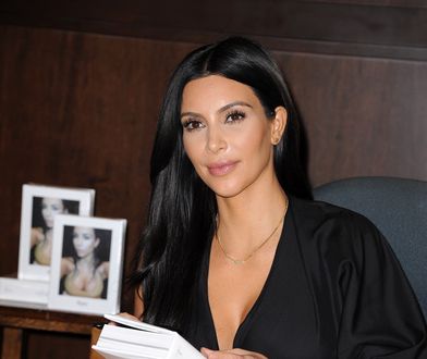 Usta Kim Kardashian puchną w ciąży