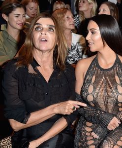 Kim Kardashian w ażurowej sukience na pokazie Balmain!