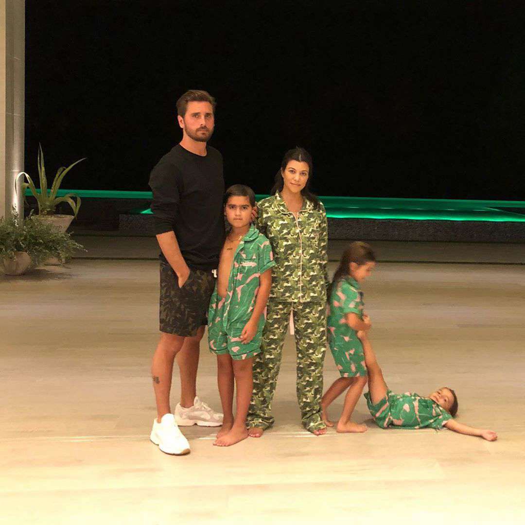 Kourtney Kardashian-Gwiazdy świętują Święto Dziękczynienia