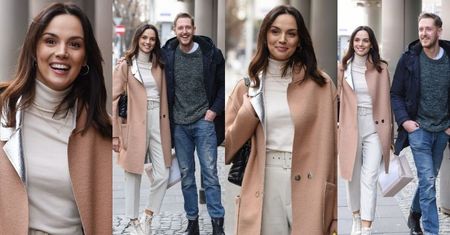 Paulina Krupińska i Damian Michałowski wdzięczą się do fotoreporterów przed studiem "Dzień Dobry TVN" (ZDJĘCIA)