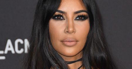 Dziewczyna chce wyglądać jak Kim Kardashian. Nie straszne jej operacje plastyczne