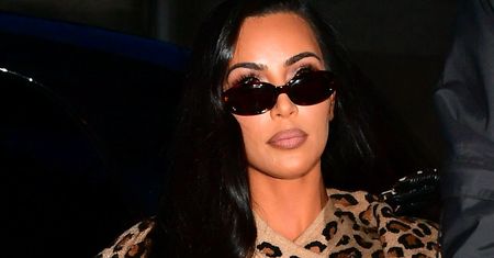 Odważna interpretacja najpopularniejszego w tym sezonie trendu. Kim Kardashian w panterce