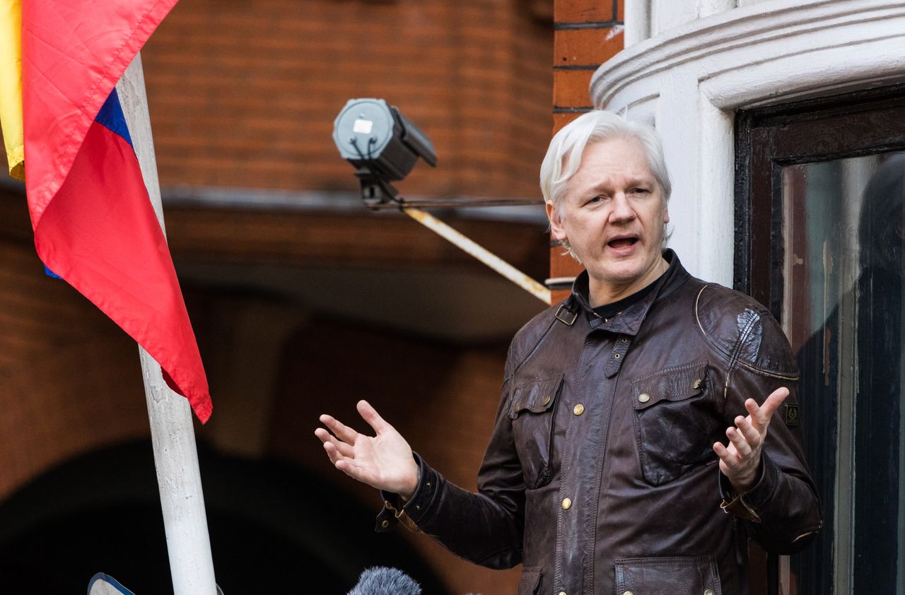 Założyciel WikiLeaks Julian Assange stracił azyl, został aresztowany w Londynie