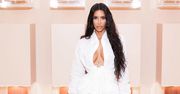 Kim Kardashian na kolejnej diecie. Perfekcyjną talię zawdzięcza tym produktom