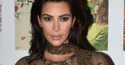 Kim Kardashian przyćmiła gwiazdy na gali z okazji 100-lecia "Vogue'a". O jej kreacji mówi cały świat