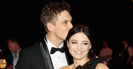 Mikołaj Roznerski i Adriana Kalska rozstali się? "Nigdy nie czuł się dobrze jako singiel"