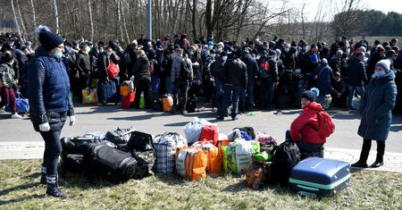 Koronawirus na świecie. Ogromne problemy na granicy. Ukraińcy masowo wyjeżdżają z Polski