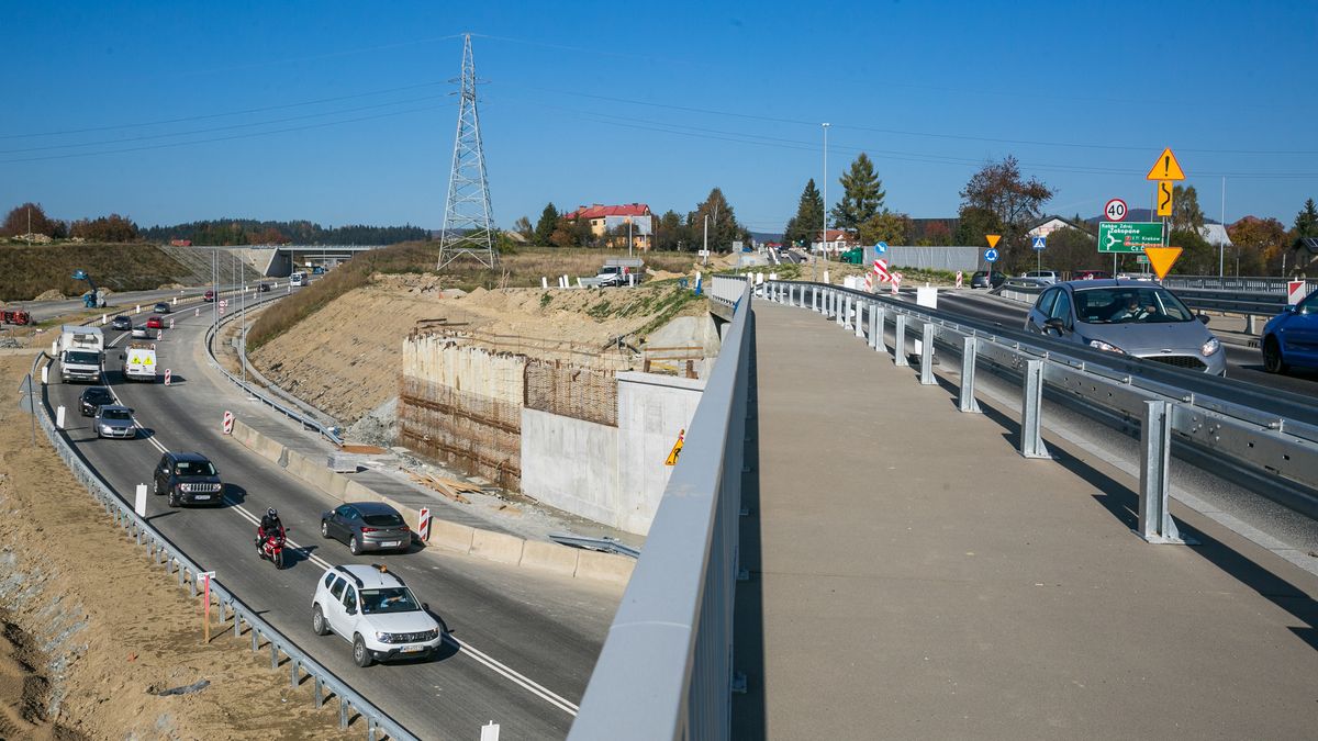 Zakopianka jest od miesięcy wielkim placem budowy