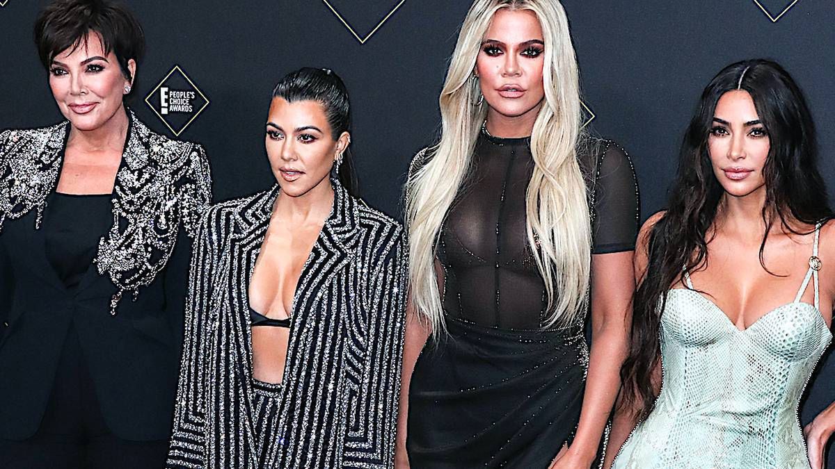 Media donoszą o cichym ślubie u Kardashianek. Największa gwiazda klanu wyszła za mąż w tajemnicy?