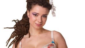 Biustonosz usztywniany