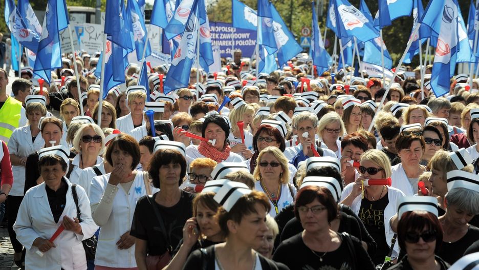 Pielęgniarki i położne walczą o lepsze warunki pracy
