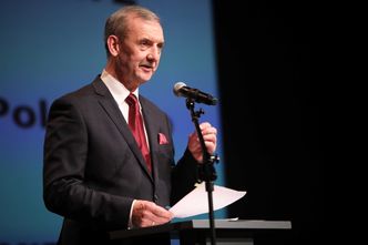 ZNP chce powiązać zarobki nauczycieli ze średnią krajową. Podpisano uchwałę w tej sprawie