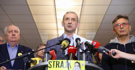 Fundusz strajkowy. Na koncie protestujących nauczycieli ponad 1 mln 200 zł