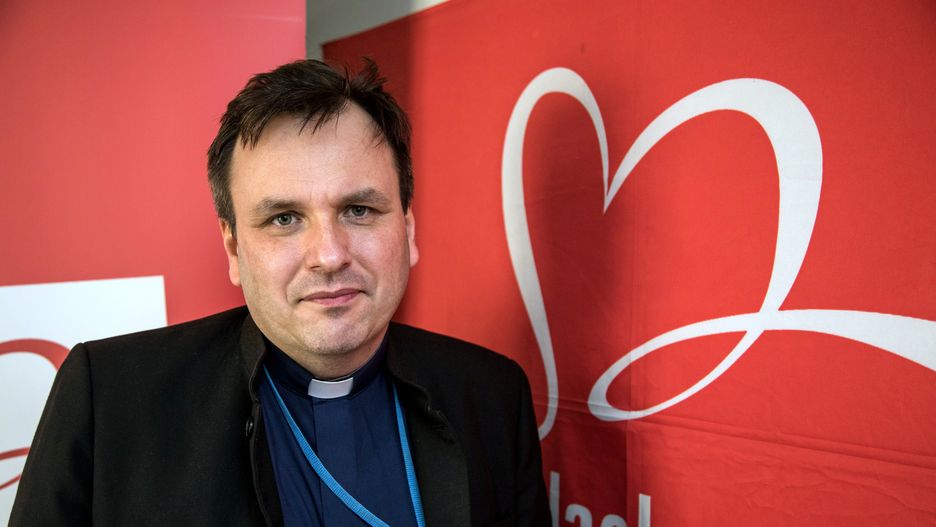 Ks. Grzegorz Babiarz został powołany na prezesa Wiosny nielegalnie