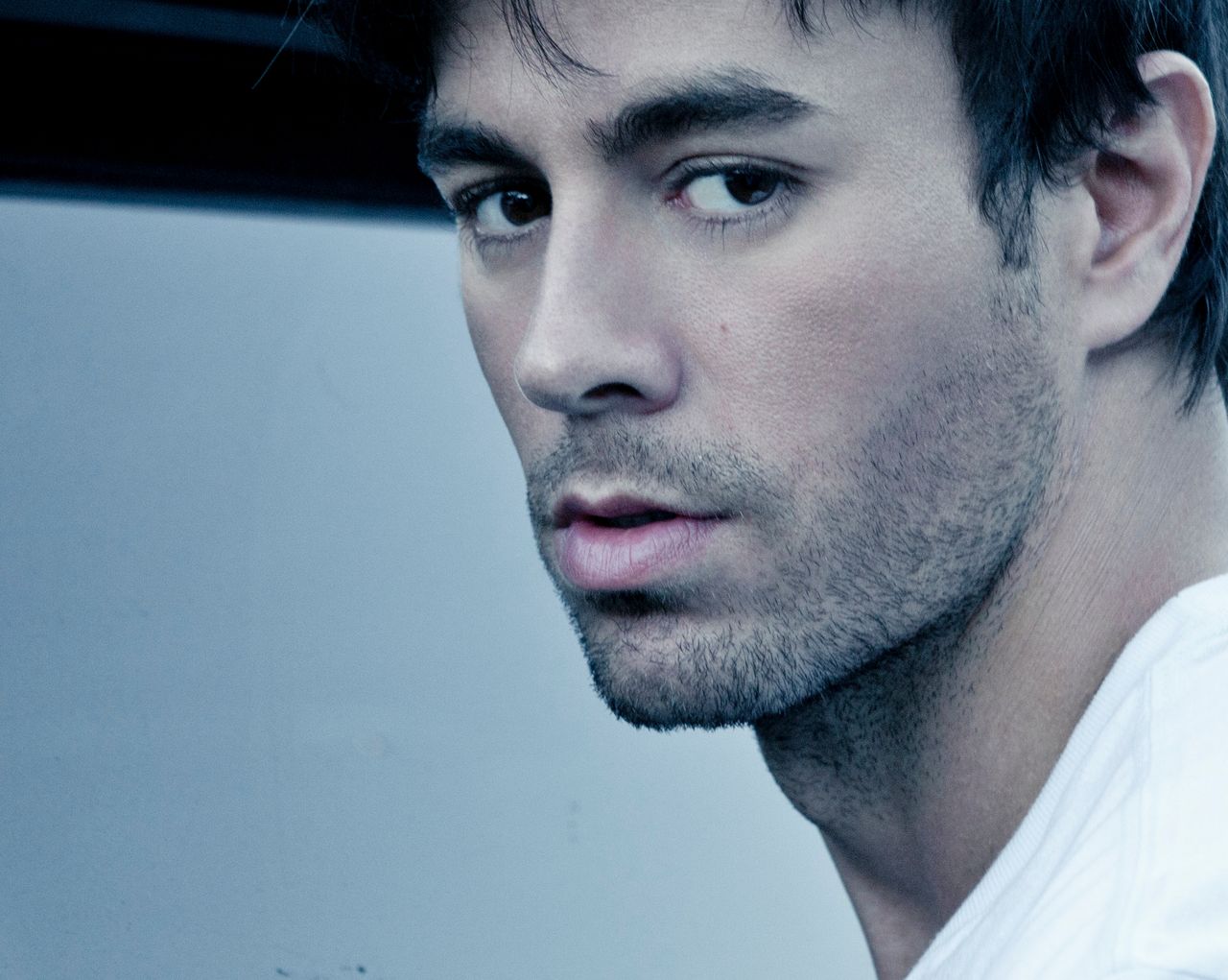 Enrique Iglesias pokazał syna Nicolasa. Ma dwa lata