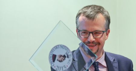 Sędzia rzuca zawód i wchodzi do polityki. "Niedługo nie będzie czego odbierać”