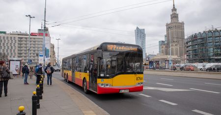 Na ulice Warszawy wyjechał Mobilny Punkt Poradnictwa