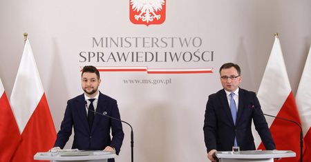 Nowe ustawy o działalności komorników weszły w życie. Ziobro: fundamentalne zmiany