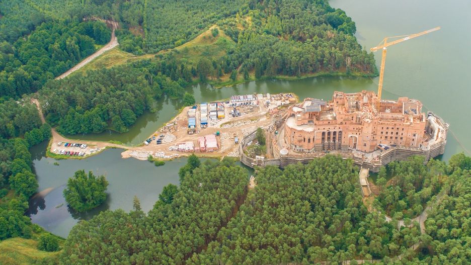 Zamek w Stobnicy większy jak być powinien