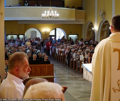 Gliwice. Ksiądz oskarżony o molestowanie dwóch 17-latek