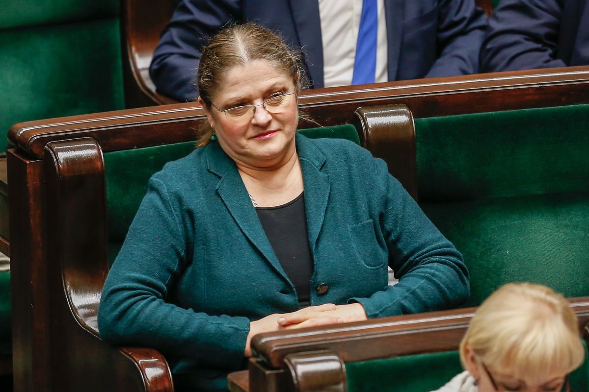 Krystyna Pawłowicz nie odpuszcza Dudzie. "Co prezydent robi?"