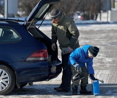 Z "trumną" na dachu