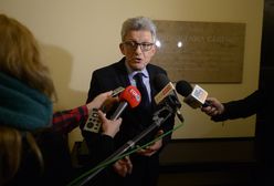 Pedofilia w Kościele. Piotrowicz broni się ws. księdza z Tylawy