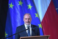 Macierewicz: atak na konsulat w Łucku wydaje się być prowokacją