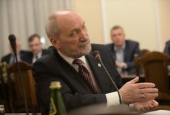 Kłótnia na komisji o ustawę degradacyjną. "Załgane kłamstwa"