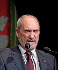 Szef MON zawiadomił prokuraturę o złożeniu fałszywego zawiadomienia przez posłów PO