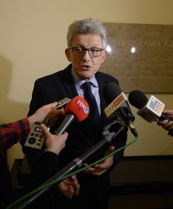 Pedofilia w Kościele. Piotrowicz broni się ws. księdza z Tylawy