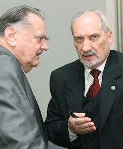 Antoni Macierewicz postawił nagrobek byłemu premierowi. Wdowa dziękuje