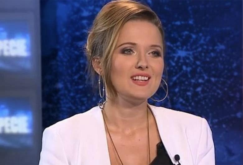 Gosia Andrzejewicz 

Fotografia: screen z Youtube.com