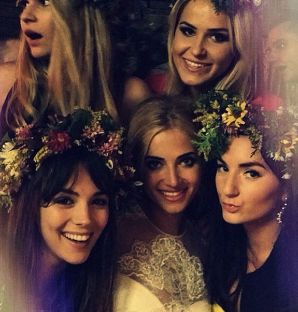 Paulina Krupińska, Rozalia Mancewicz, Sabrina Pilewicz 

Fotografia: Instagram.com