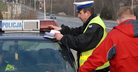 Minister zatwierdził nowy taryfikator wykroczeń drogowych