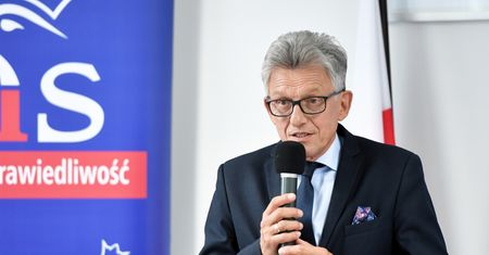 Awantura na spotkaniu z Piotrowiczem. "Pan był oprawcą!"
